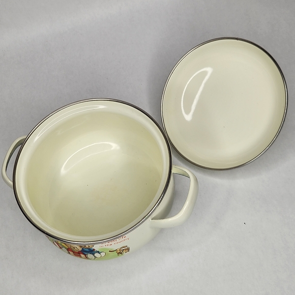 Vintage Bee Bear Enamel Pot - Picture 5 of 7